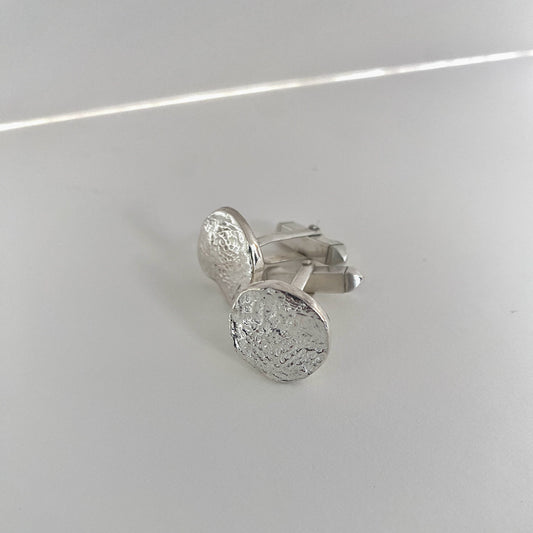 Cufflinks