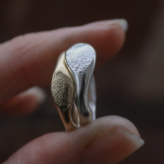 Flow dog nose print ring
